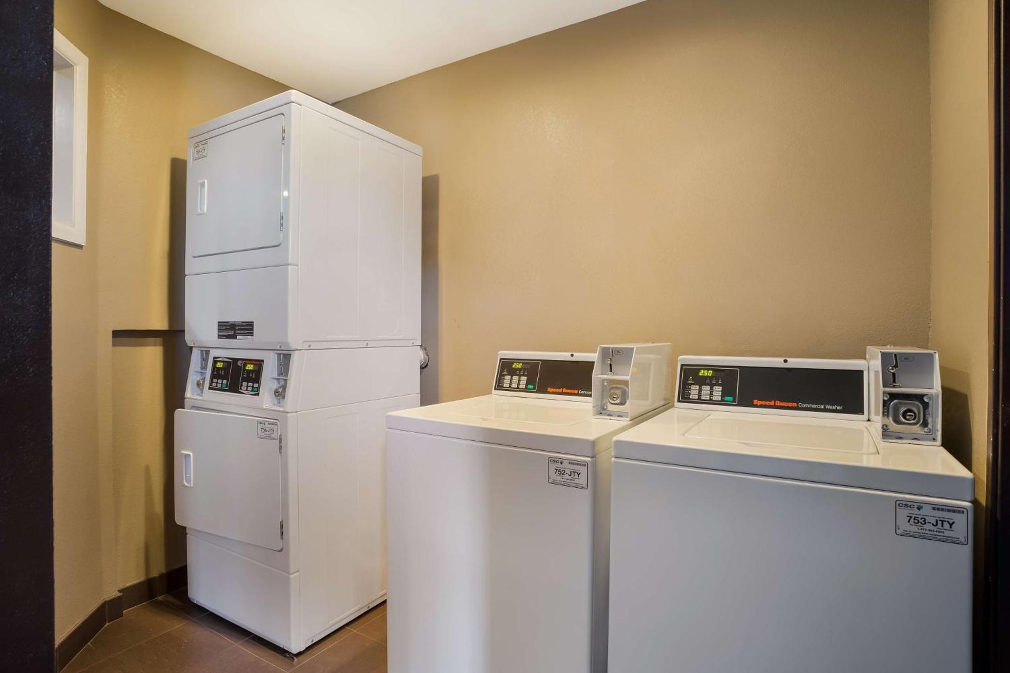 Surestay Plus By Best Western Mesa Superstition Springs Exteriör bild